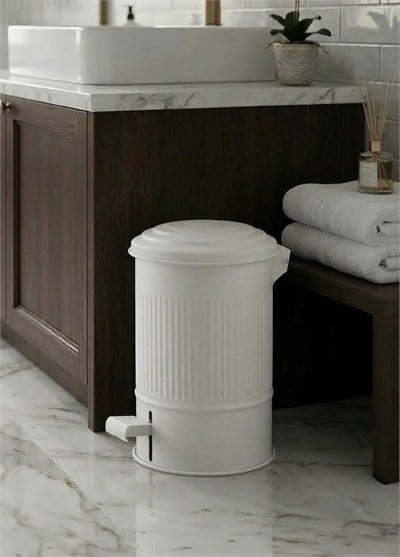 The Mia Stripe Mutfak ve Banyo Çöp Kovası Beyaz 5 Lt