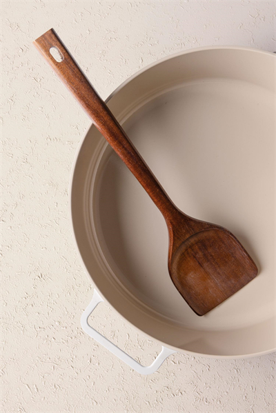 The Mia Natura Akasya Spatula 34x9 cm