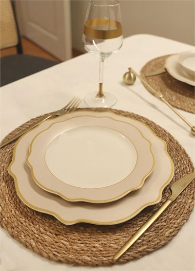 The Mia Jaswely Servis Tabağı 6 Parça Kum Beji 27 Cm