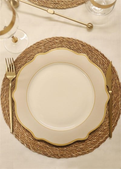 The Mia Jaswely Servis Tabağı 6 Parça Kum Beji 27 Cm