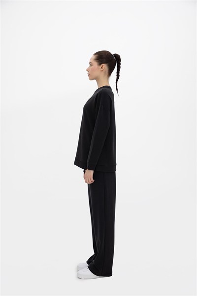 Oma Sweat Jet Black L