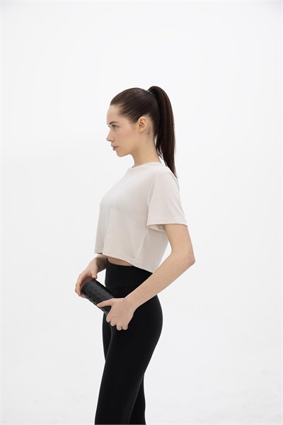 Oma Crop T Shirt Cloud Dancer M