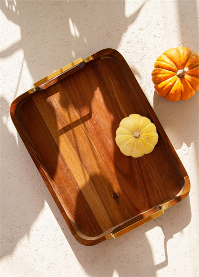 The Mia Natura Metal Kollu Akasya Tepsi 30x23 cm