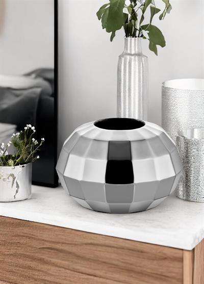 The Mia Dekoratif Vazo Gümüş 30x30x20 cm