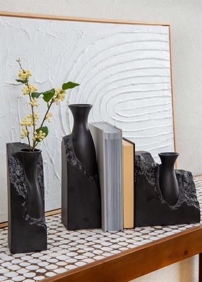 The Mia Licia Seramik Vazo Siyah 10x10x35 cm