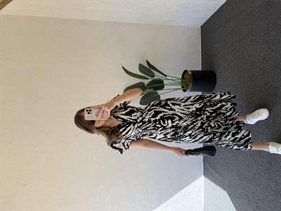 Desenli Midi Elbise Siyah Beyaz - 1038