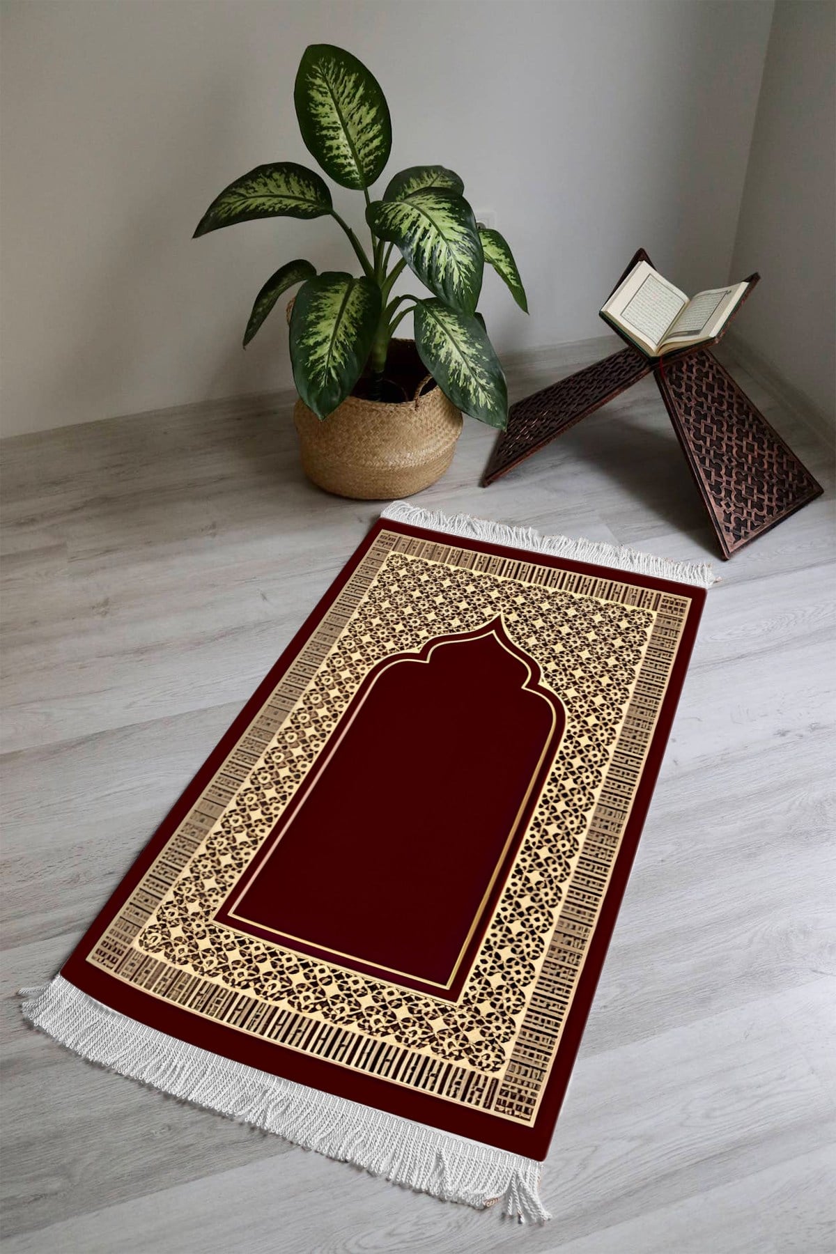 Dijital Baskı Kaymaz Tabanlı Yıkanabilir Püsküllü Seccade SCD0015