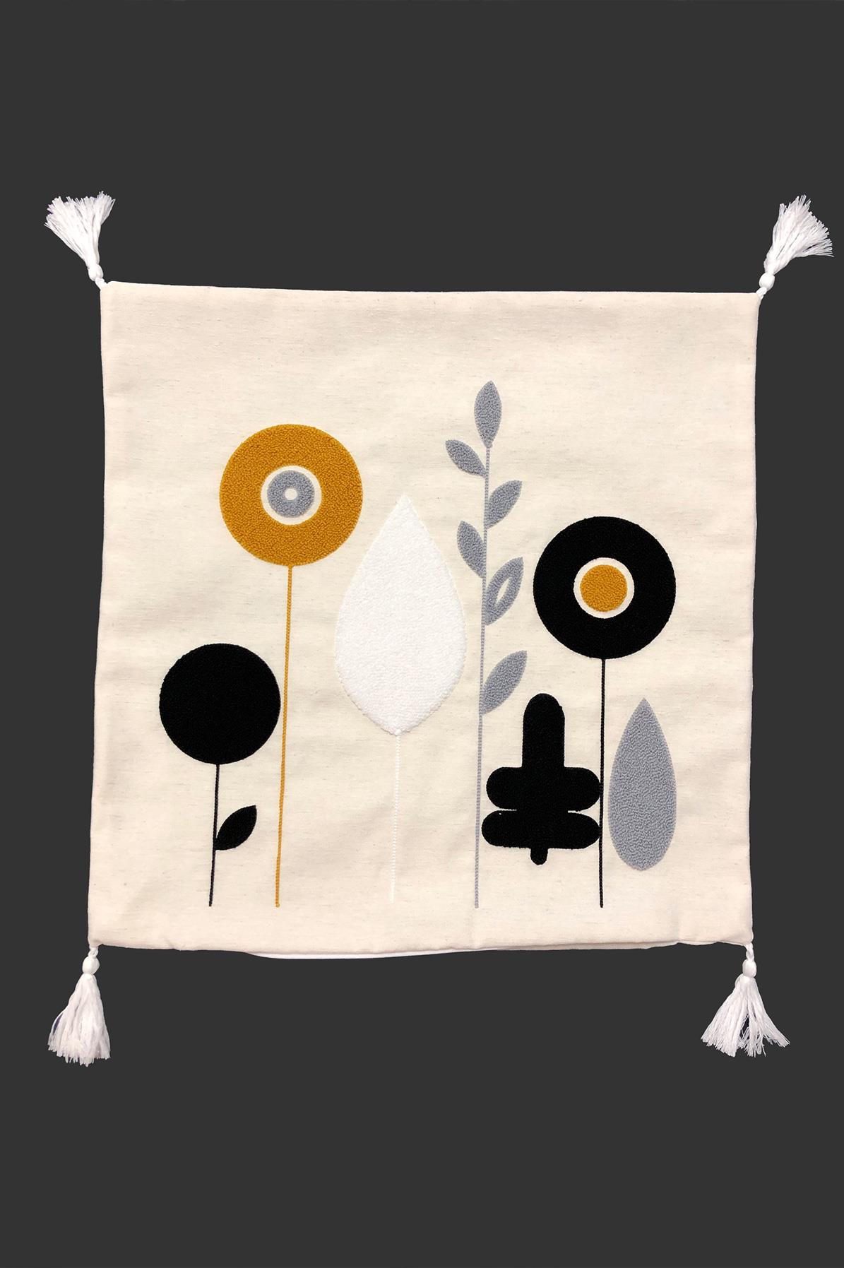 Nakışlı Püsküllü Dekoratif Kırlent Kılıfı Takımı (4 Parça - 43x43 cm) NKK001