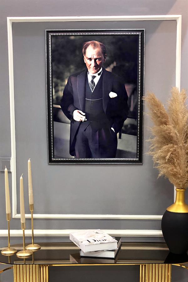 Dekoratif Modern Atatürk Desenli Çerçeveli Tablo Duvar Tablosu 50x70cm ATA13