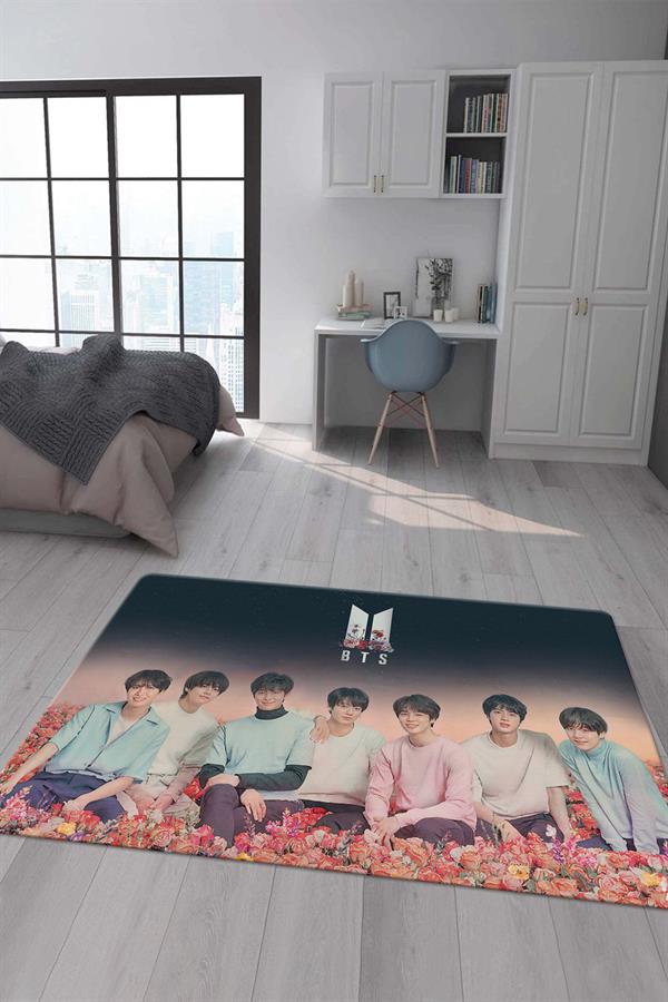 Kaymaz Taban Makinada Yıkanabilir Dijital Baskı Bts Desenli Genç Odası Halısı