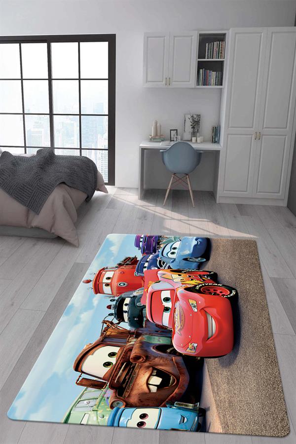 Kaymaz Taban Makinada Yıkanabilir Dijital Baskı Şimşek Mcqueen Cars Desenli Genç Odası ve Çocuk Odası Halısı Dot Taban Halı