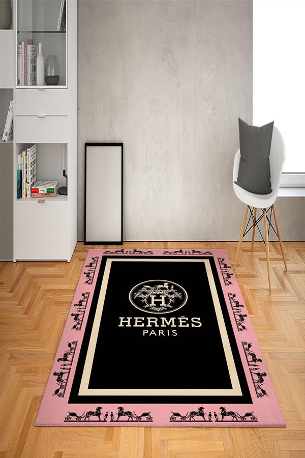Kaymaz Taban Yıkanabilir Dekoratif Hermes Desenli Dot Taban Halı
