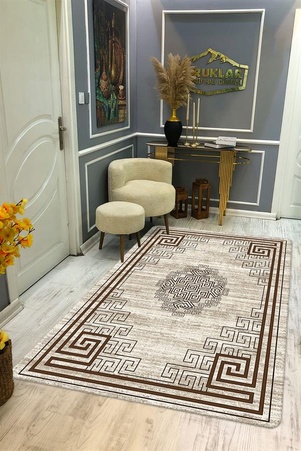 Kaymaz Taban Yıkanabilir Dijital Baskı Çerçeveli Desenli Halı