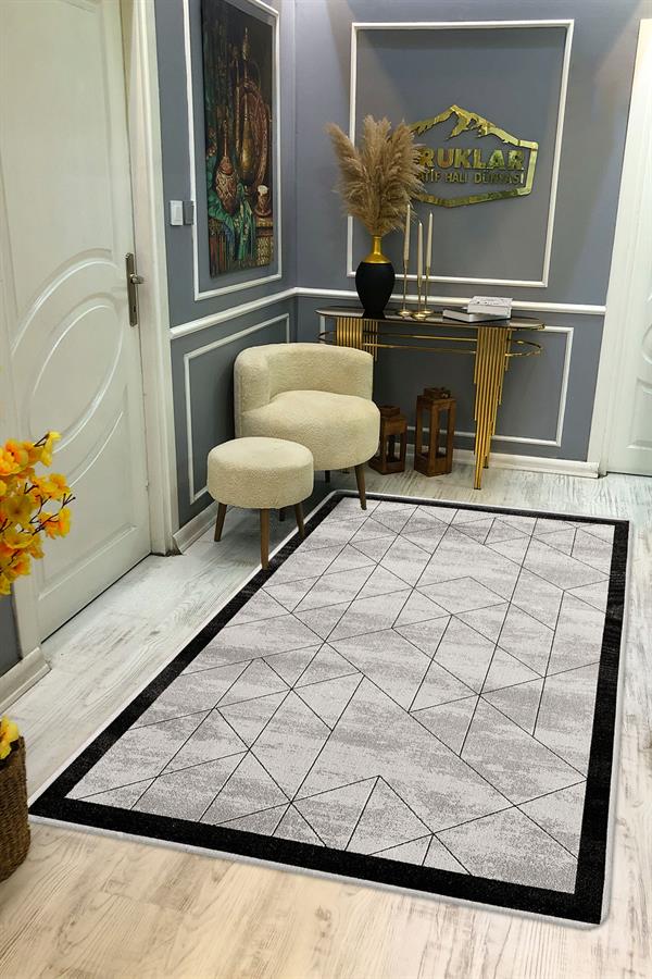 Kaymaz Taban Yıkanabilir Dijital Baskı Geometrik Çizgili Desenli Halı