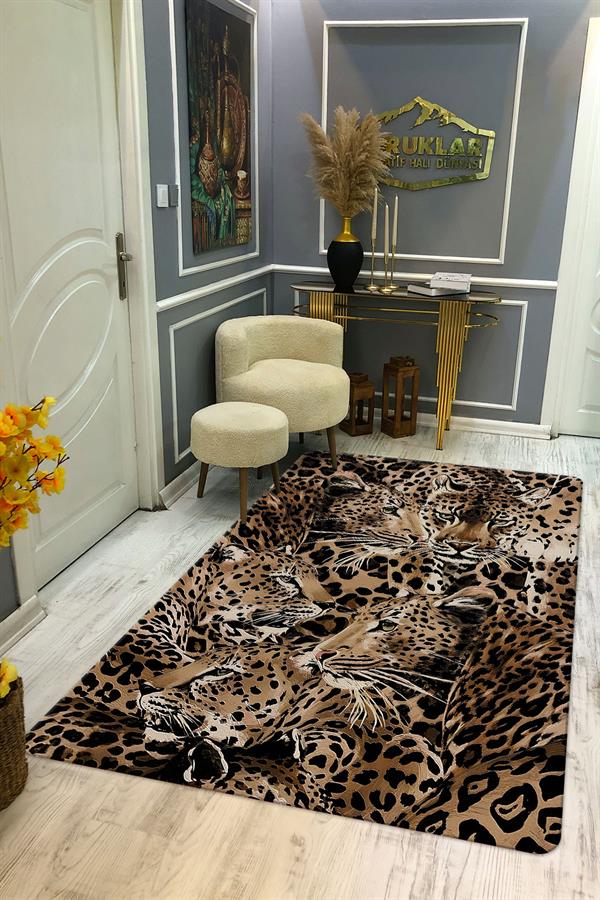 Kaymaz Taban Yıkanabilir Leopar Desenli Dijital Baskı Modern Desenli Halı