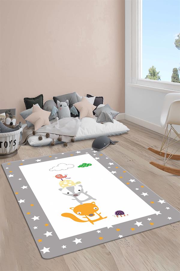 Kaymaz Taban Yıkanabilir Tilki ve Yıldız Desenli Çocuk Halısı