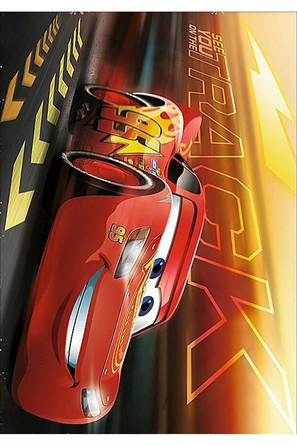 Kaymaz Tabanlı Yıkanabilir Şimşek McQueen Desenli Çocuk Halısı Dot Taban Halı