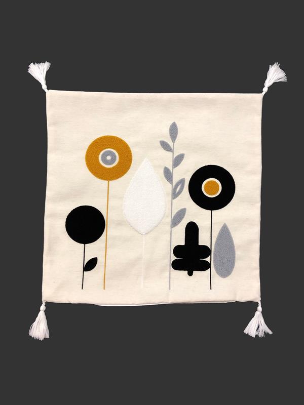 Nakışlı Püsküllü Dekoratif Kırlent Kılıfı Takımı 43x43cm 4 Parça NKK001