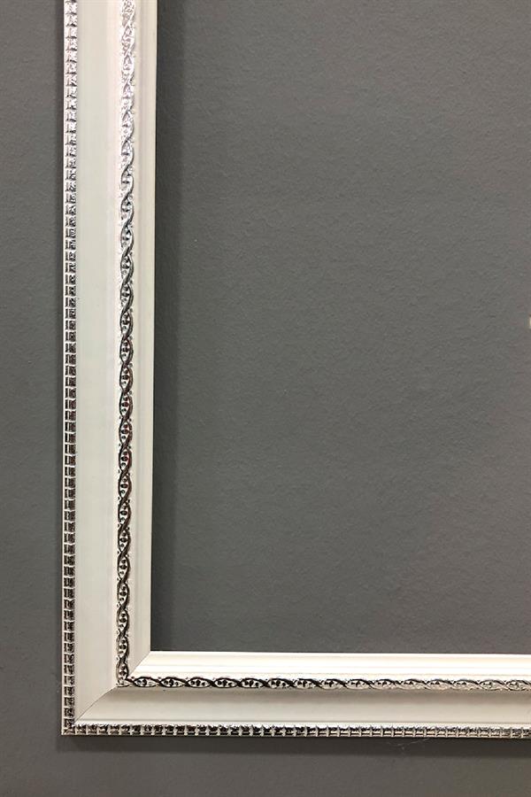 Otantik Vazo Desenli Çerçeveli Duvar Tablosu 50x70cm PTL15