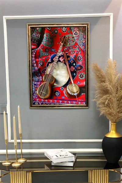 Dekoratif Modern Çerçeveli Otantik Halı ve Ut Desenli Duvar Tablosu 50x70 CM