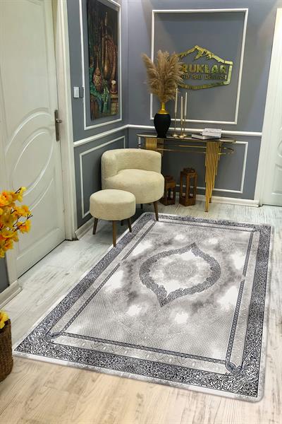 Kaymaz Taban Yıkanabilir Dijital Baskı Modern Klasik Desenli Halı