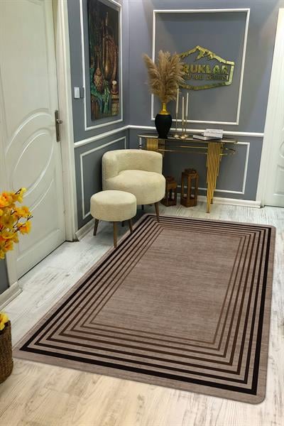 Kaymaz Taban Yıkanabilir Dijital Baskı Çizgili Çerçeveli Desenli Halı