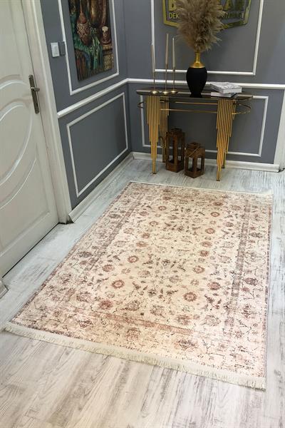 Kaymaz Taban Yıkanabilir Krem Renk Vintage Halı