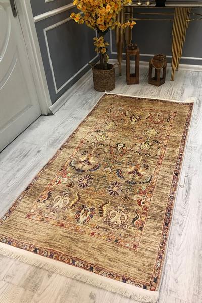 Kaymaz Taban Yıkanabilir Toprak Rengi Kilim Desen Vintage Halı
