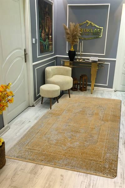 Kaymaz Tabanlı Yıkanabilir Leke Tutmaz Modern Klasik Desenli Salon Halısı Dot Taban Halı KLDH21