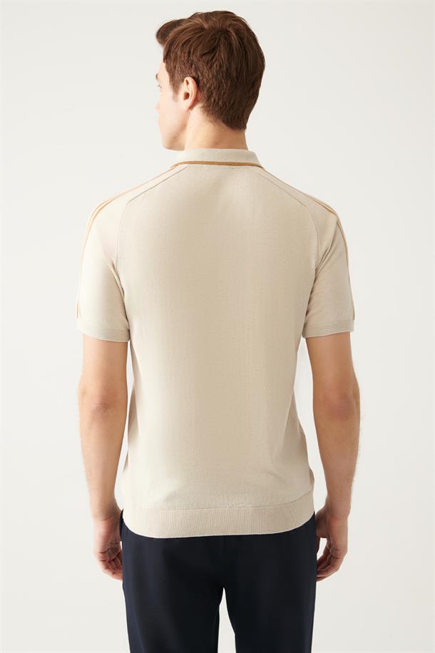 Bej Polo Yaka Omuzu Çizgi Detaylı Triko T-shirt