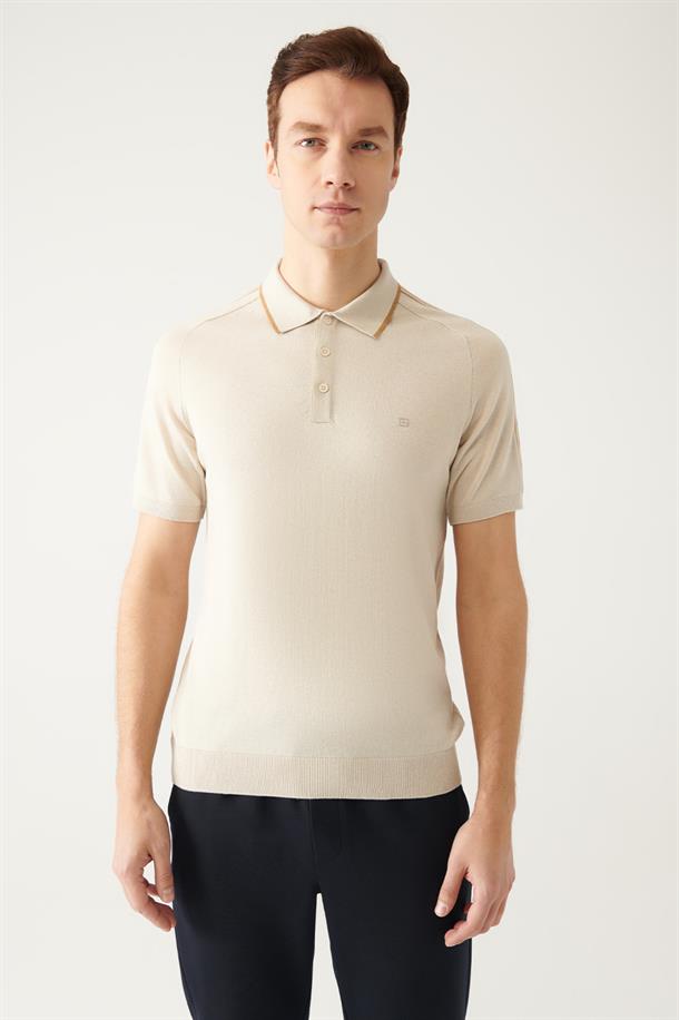 Bej Polo Yaka Omuzu Çizgi Detaylı Triko T-shirt