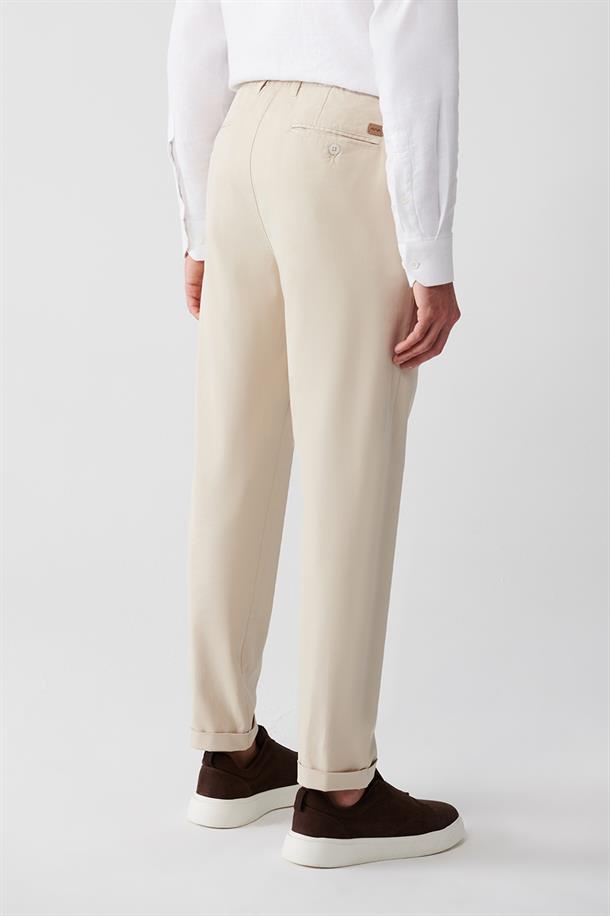 Bej Yanı Lastikli Yumuşak Tuşeli Slim Fit Chino Pantolon