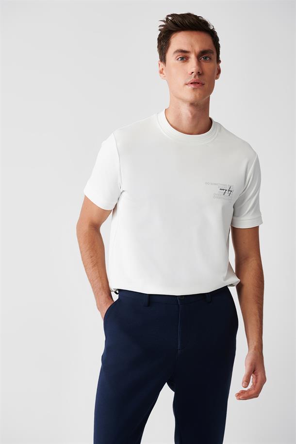 Beyaz Baskılı T-shirt