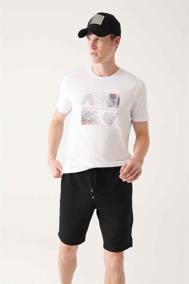 Beyaz Bisiklet Yaka Baskılı  Oversize T-Shirt