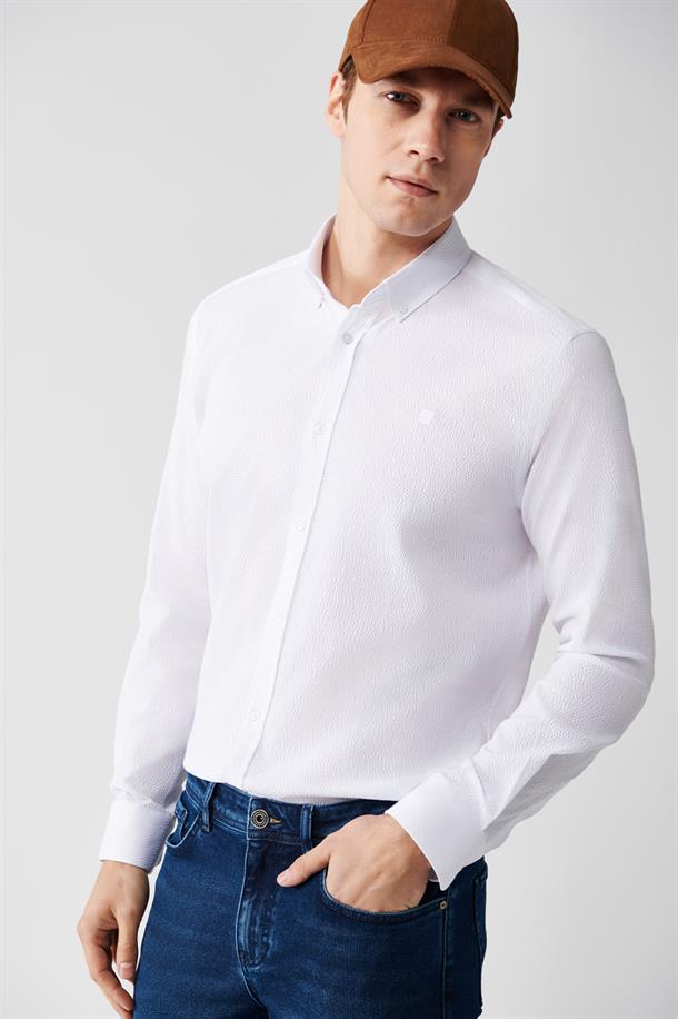 Beyaz Düğmeli Yaka Seersucker Pamuklu Comfort Fit Gömlek
