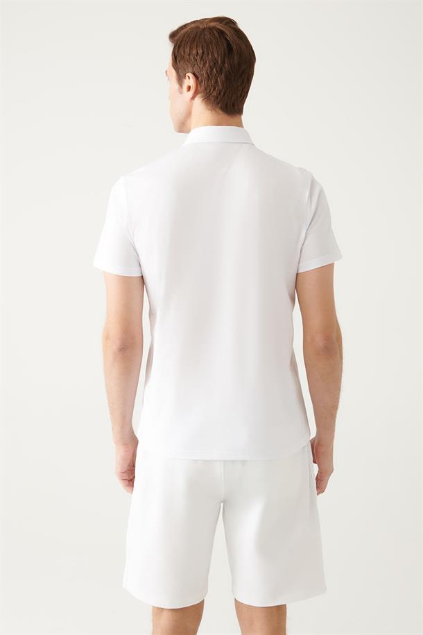 Beyaz Polo Yaka Örme T-Shirt