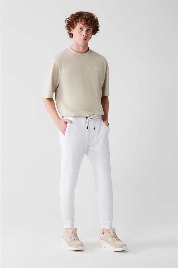 Beyaz Slim Fit Jogger Eşofman Altı
