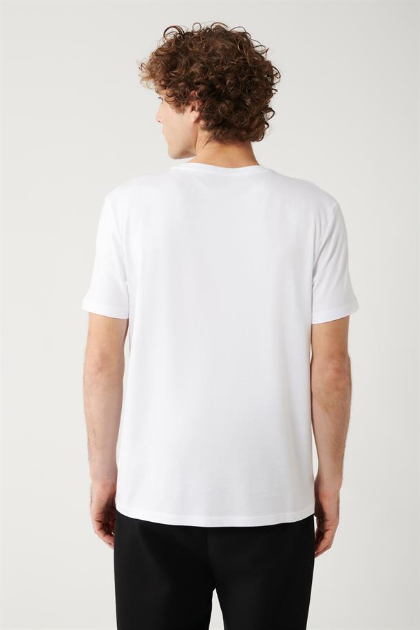 Beyaz Ultrasoft Bisiklet Yaka Düz Regular Fit Standart Kesim Modal T-Shirt