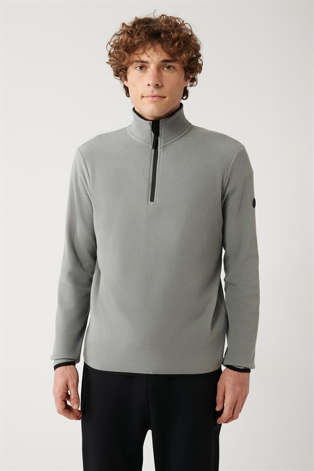Gri Dik Yaka Soğuğa Dayanıklı Yarım Fermuarlı Regular Fit Standart Kesim Polar Sweatshirt