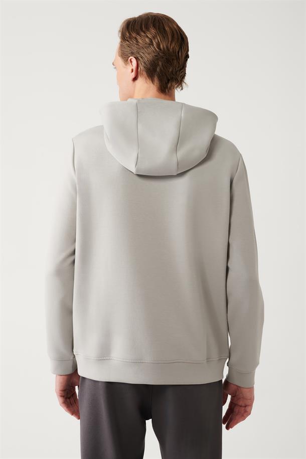 Gri İnterlok Kumaş Kapüşonlu Yaka Yazı Baskılı Regular Fit Standart Kesim Sweatshirt
