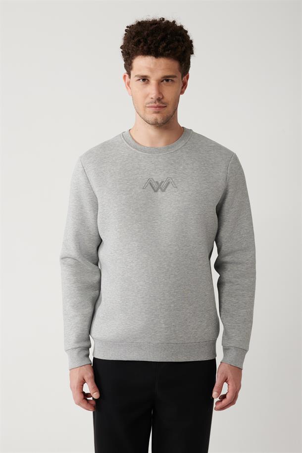 Gri Şardonlu Kumaş Bisiklet Yaka Enjeksiyon Baskılı Sweatshirt