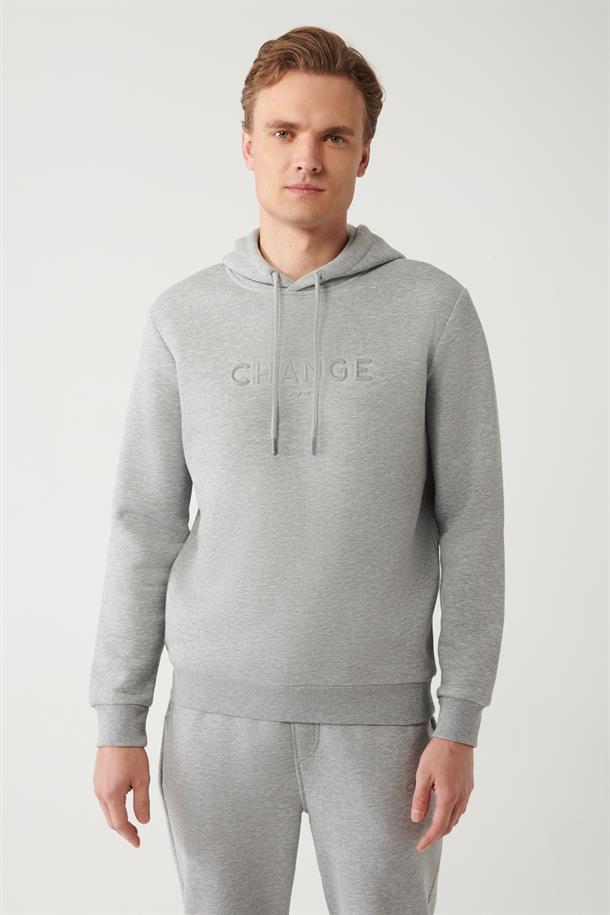 Gri Şardonlu Kumaş Kapüşonlu Yaka Piramit Baskılı Sweatshirt
