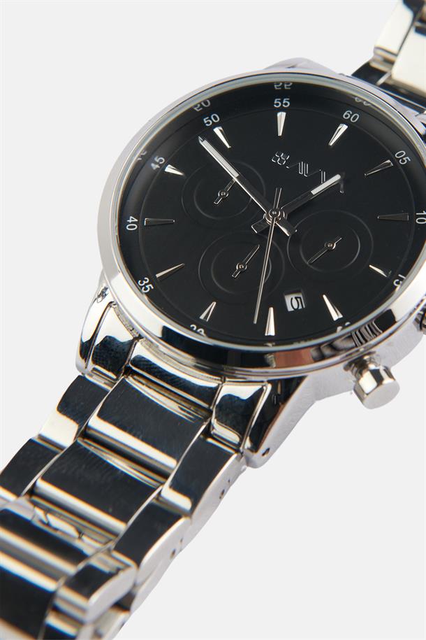 Gümüş Rengi Metal Saat