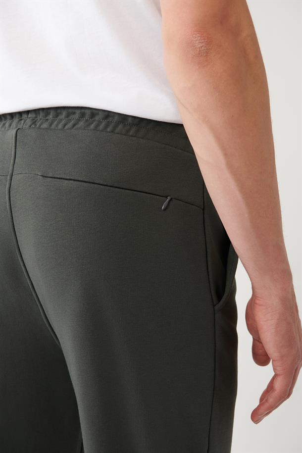 Haki Cep Altı Flok Baskılı Jogger