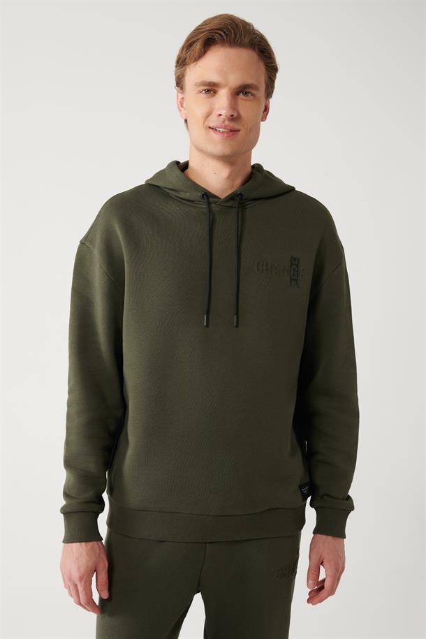 Haki Şardonlu Kumaş Kapüşonlu Yaka Gofre Baskılı Oversize Sweatshirt