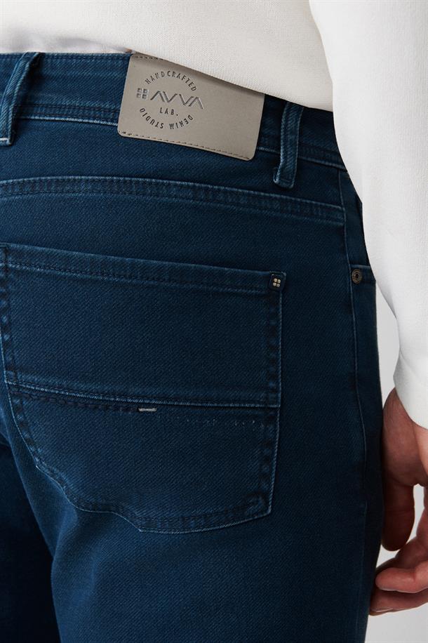 İndigo Eskitme Yıkama Örme Pantolon