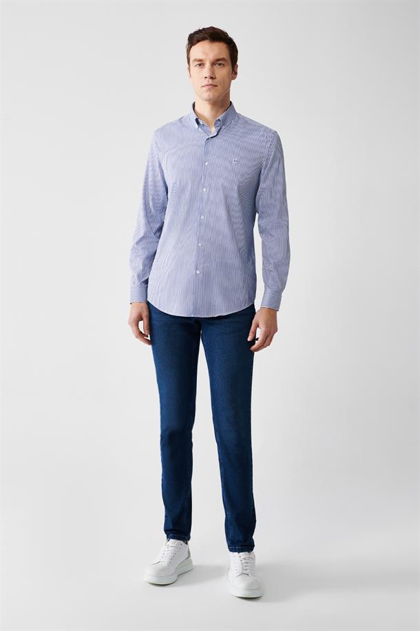 Lacivert Düğmeli Yaka Çizgili Travel Slim Fit Gömlek