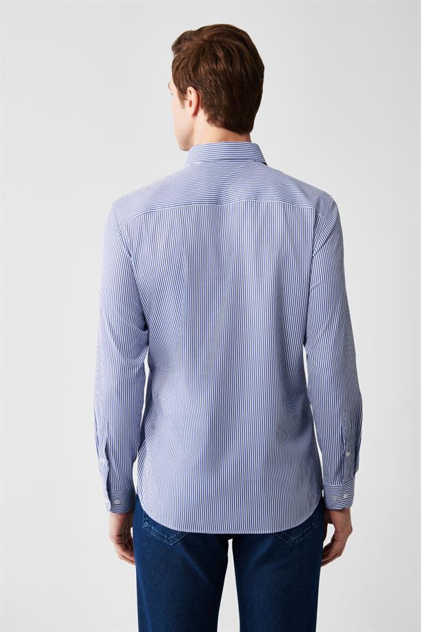 Lacivert Düğmeli Yaka Çizgili Travel Slim Fit Gömlek