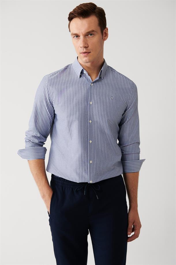 Lacivert Düğmeli Yaka Pamuklu Çizgili Slim Fit Gömlek