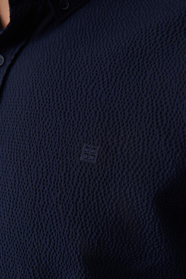Lacivert Düğmeli Yaka Seersucker Pamuklu Comfort Fit Gömlek